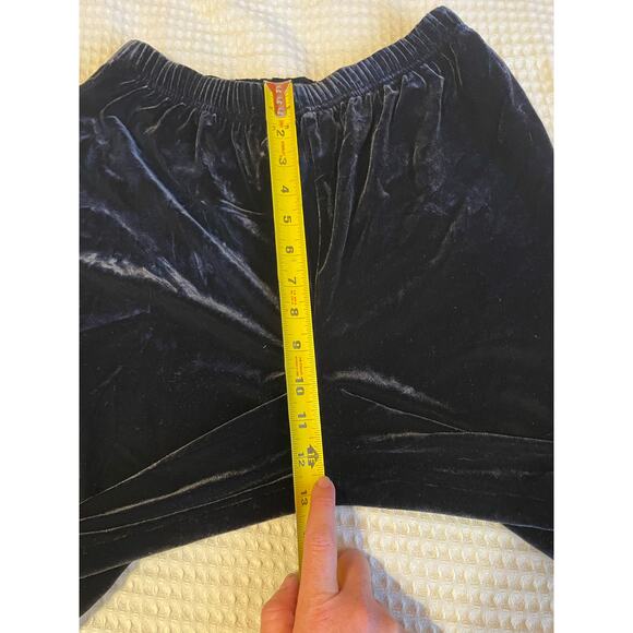Monroe & Main Whimsy Goth Black Velour Velvet Elastic Waist Straight Leg Pants M - Picture 8 of 10